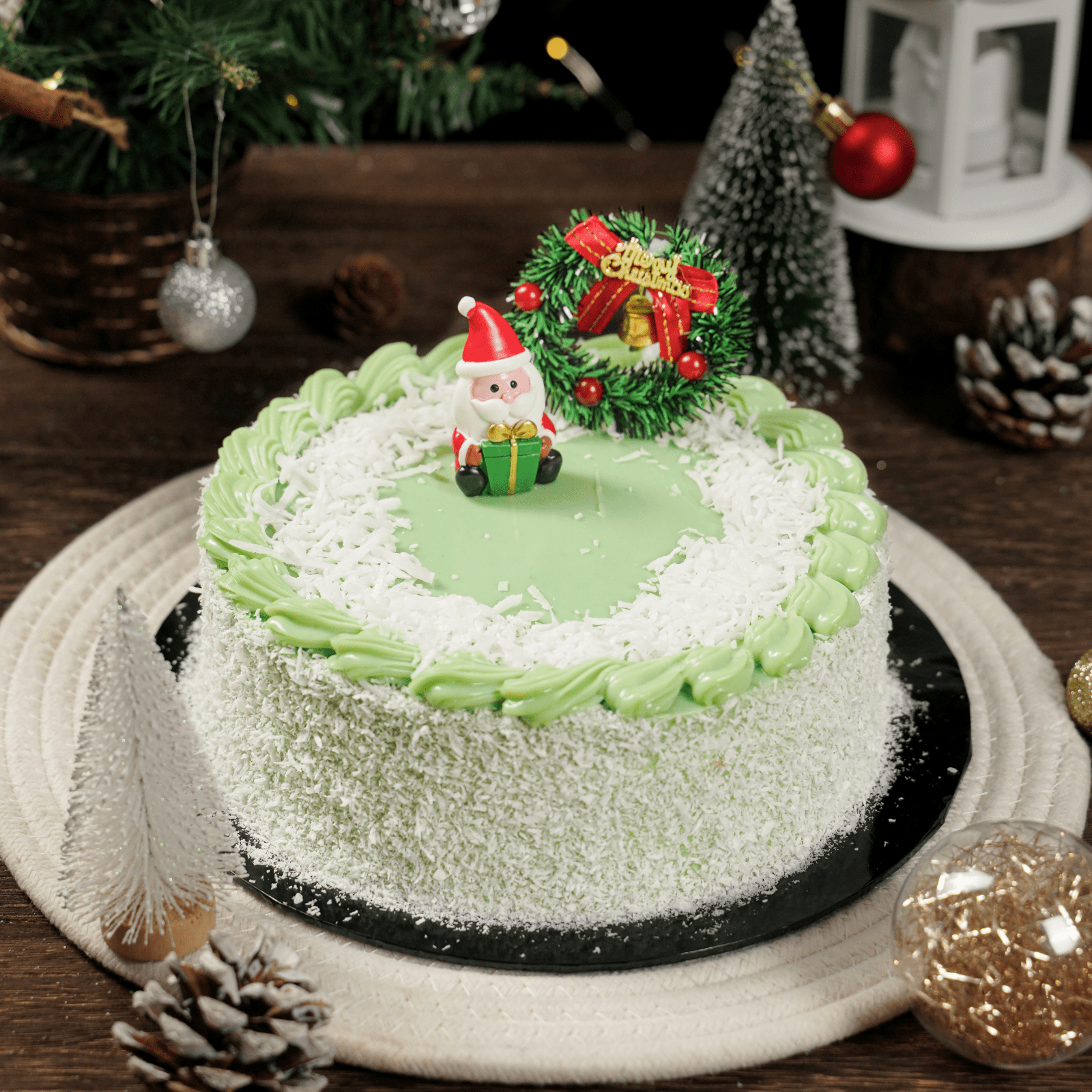 Signature Pandan Layer Cake (Christmas Series) - YuBake