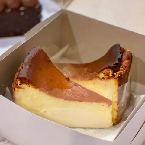 Burnt Cheesecake - Box