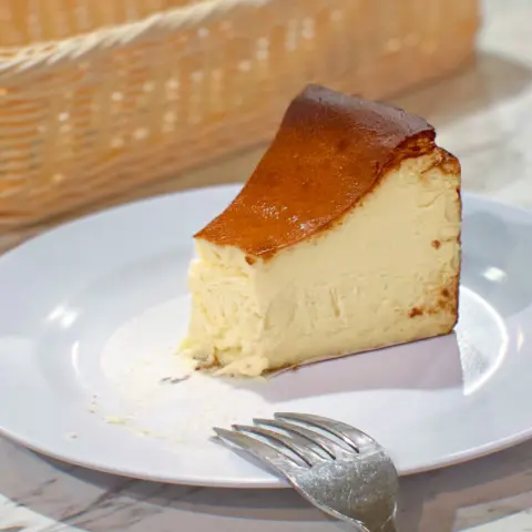 Burnt Cheesecake - Cut