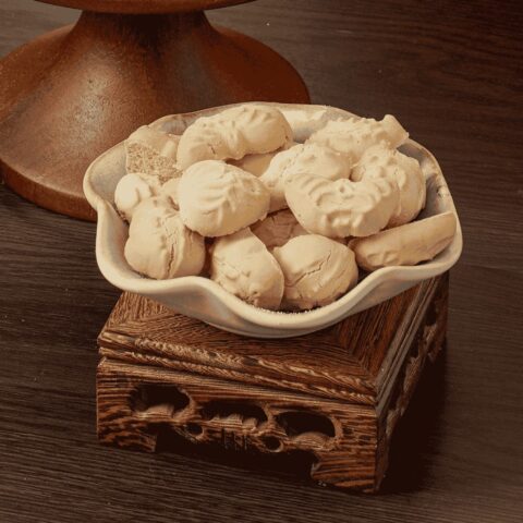 Kuih Bangkit 团圆炭香番婆饼