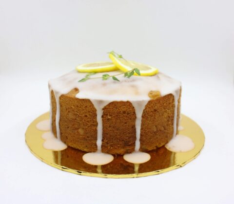 Front view of lemon pound cake