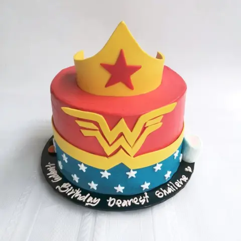 Wonder Woman Customised Cake Wonder Woman - Customized Cake