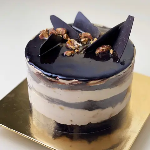 Nutcracker Mocha Almond Cake 2