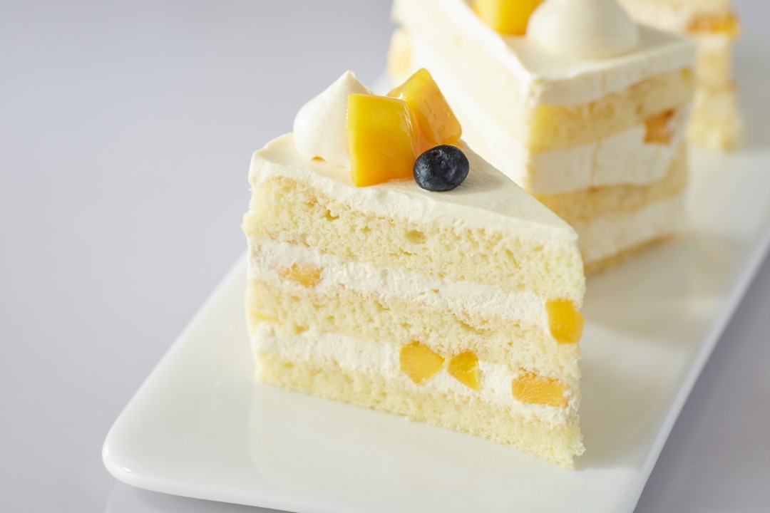 Mango Passion Fruit Cake - Delivery in KL / Selangor - YuBake