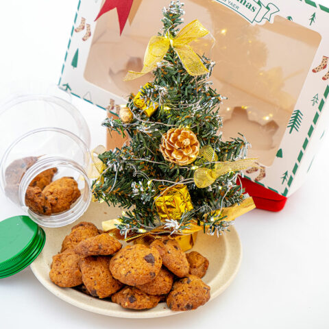 Almond Choco Chips and Mini Christmas Tree