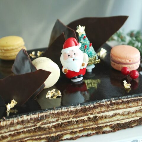 Opera Cake - Christmas Edition
