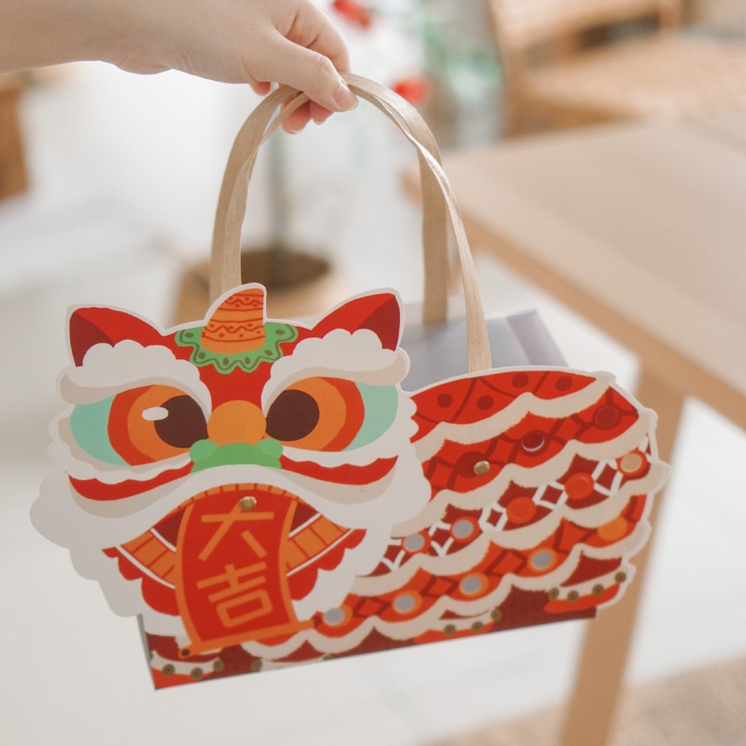 Lion Dance CNY Gift Bundle 新年舞狮礼盒 - CNY Cookies Delivery in KL - YuBake