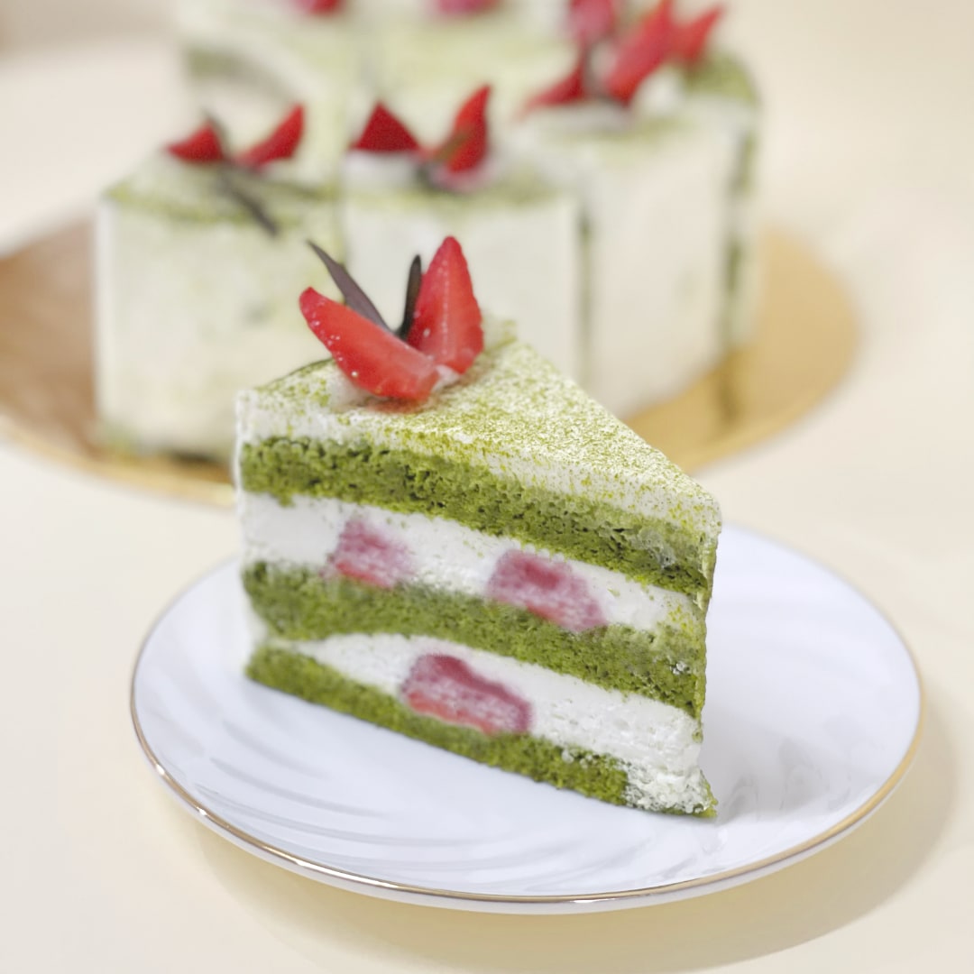 Matcha Strawberry Cake Slice Cake Delivery in KL YuBake