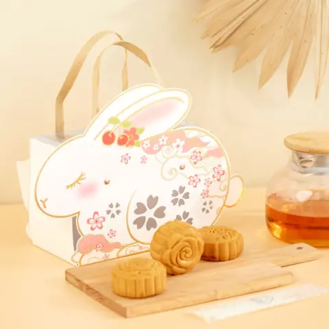 Rabbit Girl mini Mooncake Gift Set - Cover