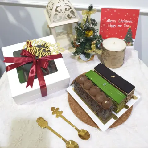 Christmas Dessert Box
