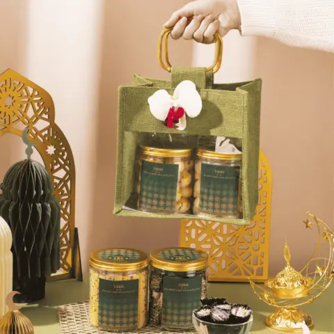 Riang Ria Bag Raya Gift Set (1)