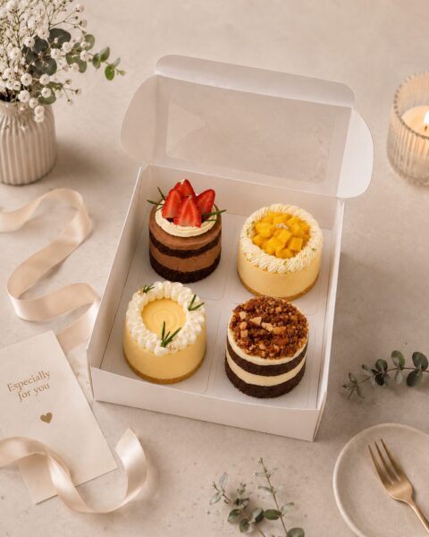 3_ mini cake gift Box